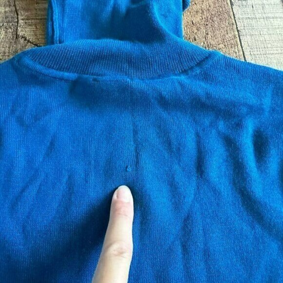 Chicos blue high neck long sleeve top women's 1 -(M) - Picture 4 of 10